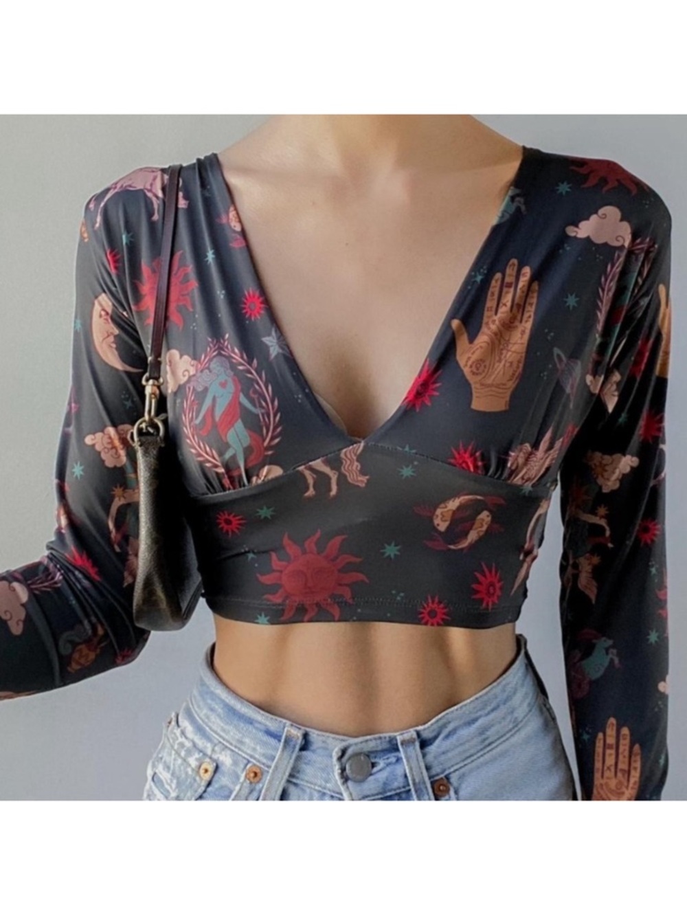 Urban Outfitters Sun & Moon Crop Top Size Small